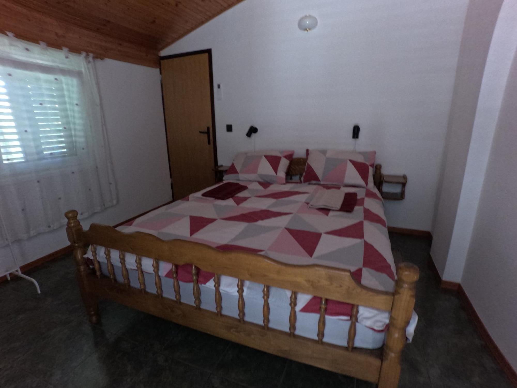 Apartmani Skrnjug Brzac Exteriér fotografie